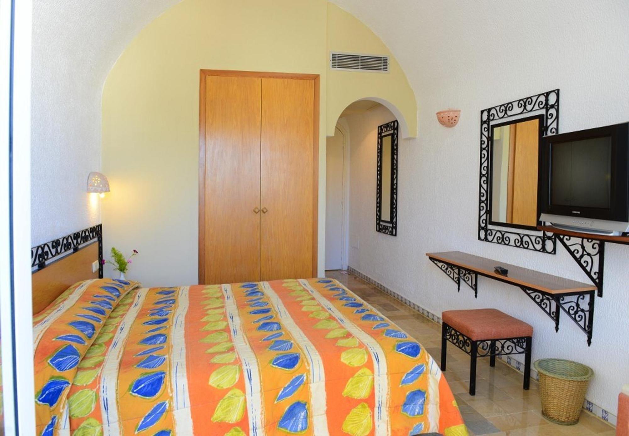 Hotel Meninx Djerba Triffa ภายนอก รูปภาพ