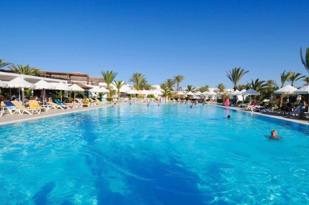 Hotel Meninx Djerba Triffa ภายนอก รูปภาพ